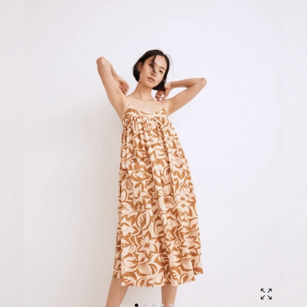 madewell Linen-Blend Cami Midi Dress in
Tropicale Floral Floral Tan